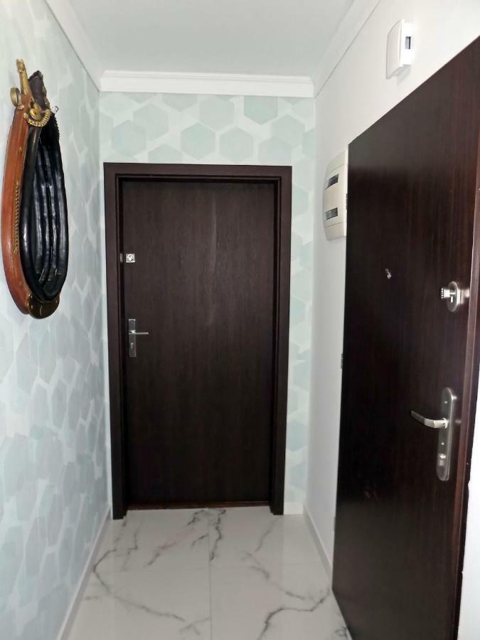 Apartament Mona Starowka-Old Town Lägenhet Elblag Exteriör bild