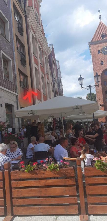 Apartament Mona Starowka-Old Town Lägenhet Elblag Exteriör bild